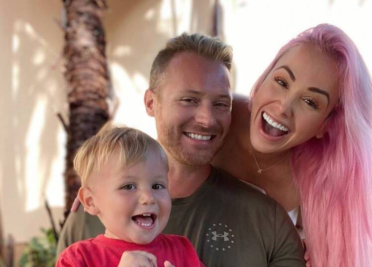 90 Day Fiance's Paola and Russ' Cutest Photos