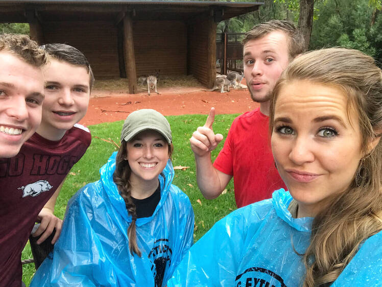 jana-duggar-and-laura-demasie