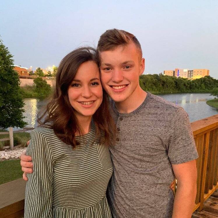 counting on justin duggar claire spivey courting annoucement