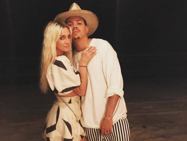 Ashlee Simpson evan Ross Baby