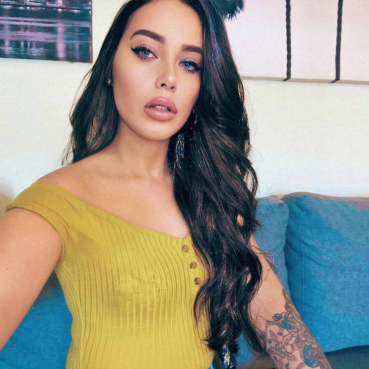 90 Day Fiance's Deavan Clegg Shuts Down Rumors She Had an Abortion 2
