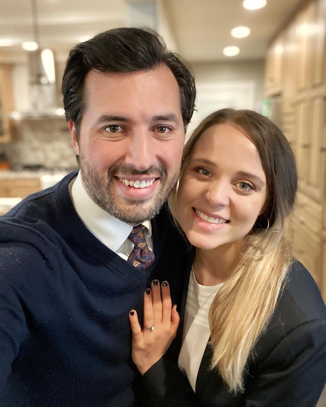 instagram</div><p>Jinger DuggarとJeremy Vuolo</p><div><p>お金の動きのすべての家族のネットWorths