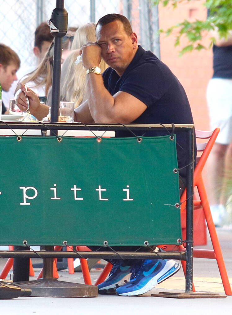 Alex Rodriguez Looks Sad In NYC as Jennifer Lopez and Ben Affleck's Romance Heats Up