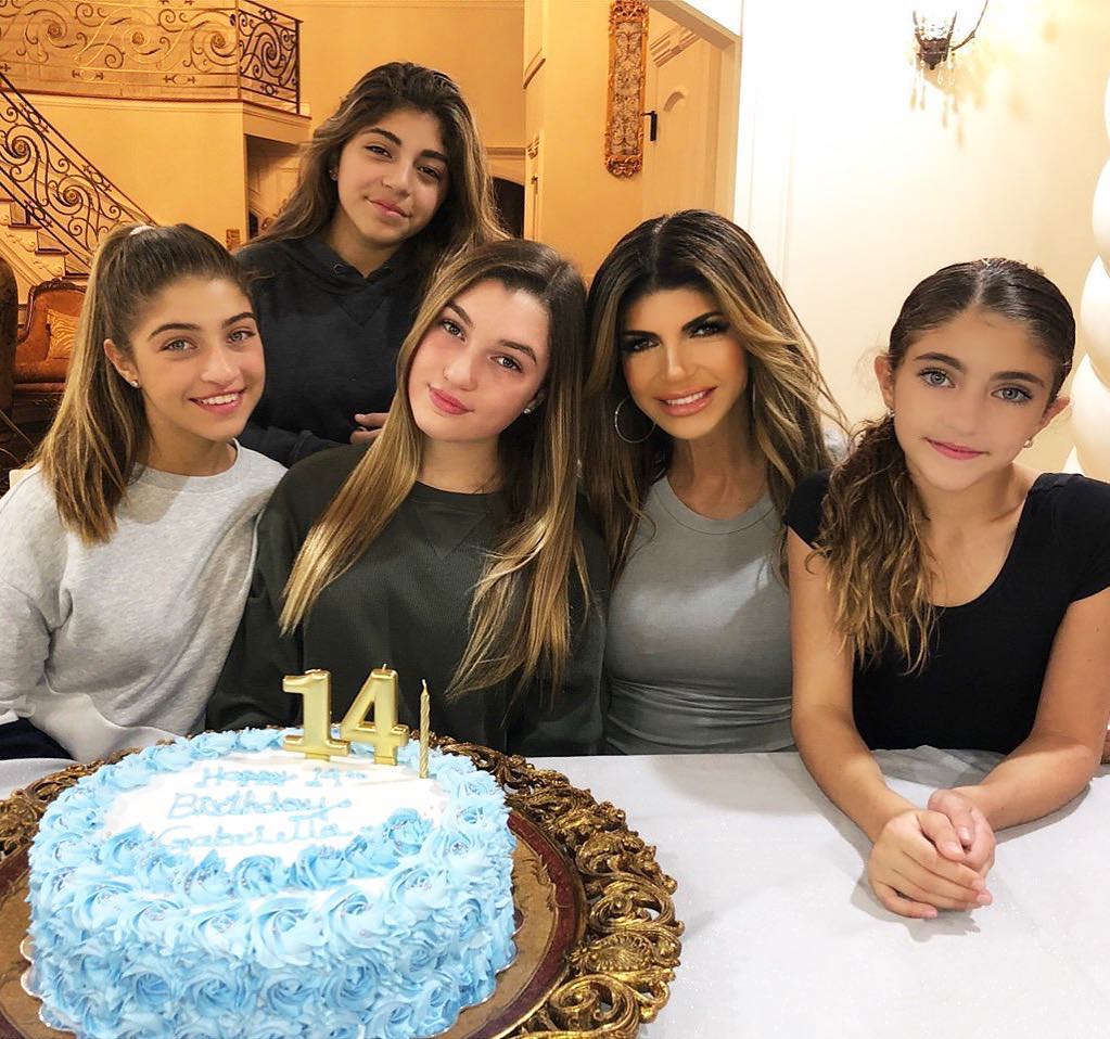 Teresa And Joe Giudice S 4 Daughters Over The Years Photos