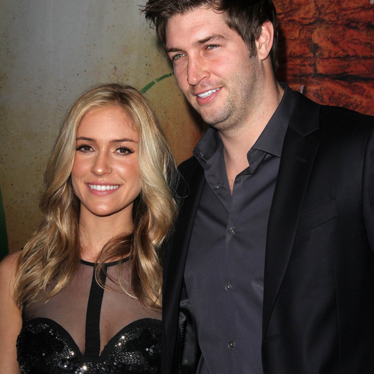 Jay Cutler reportedly caught 'hooking up' with friend's wife on