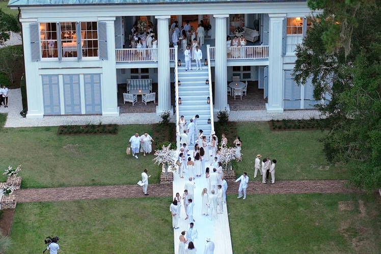 Jennifer Lopez and Ben Affleck’s Georgia Wedding Was Beautiful! See Photos, Guests