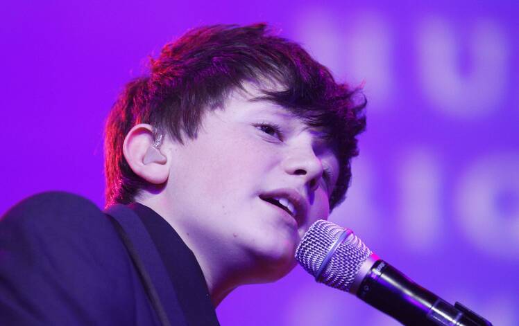 Greyson Chance: Ellen DeGeneres Claims, Job, Age, More