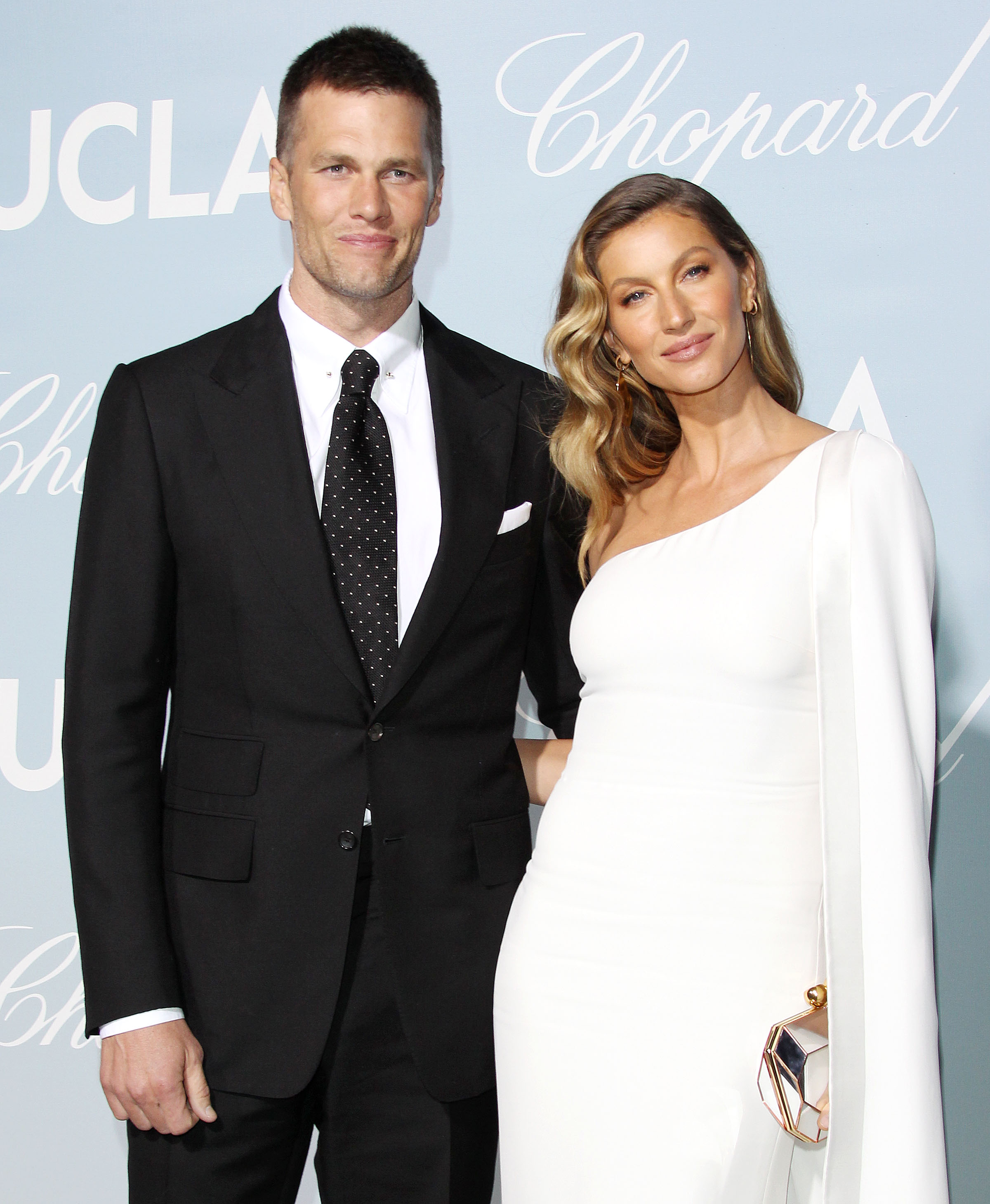 Tom Brady Fans Accuse Gisele Bündchen of 'Holding Him Back' Amid 2