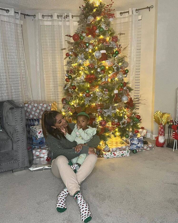 90 Day Fiances Anny Celebrates 1st Christmas Since Son Adriels Death