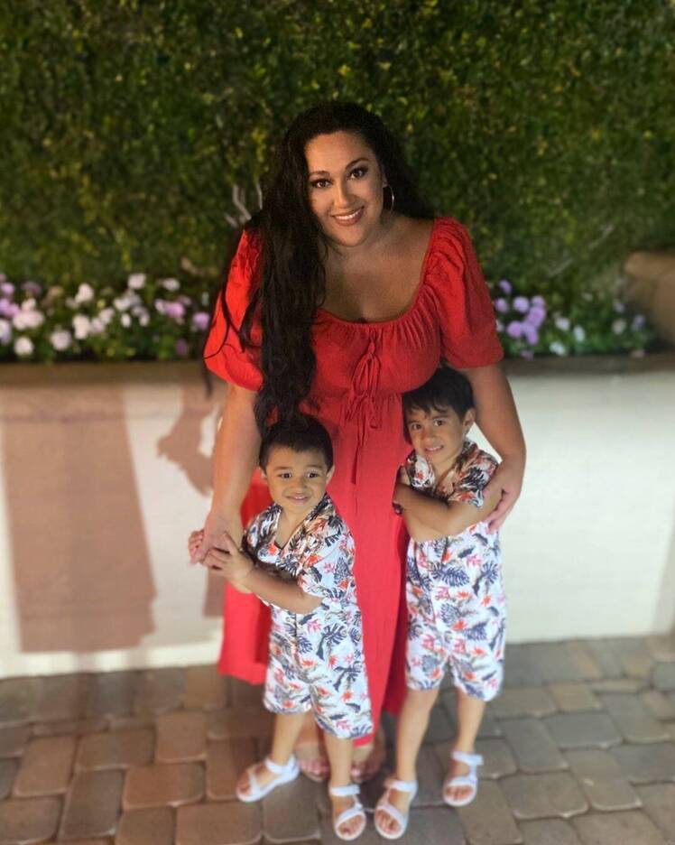 90 Day Fiances Asuelu Reunites With Sons Amid Split Rumors