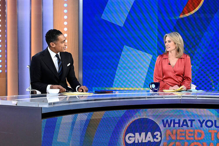 Amy Robach and T.J. Holmes Ignore Affair Allegations During Appearance Together on 'Good Morning America' 545 546