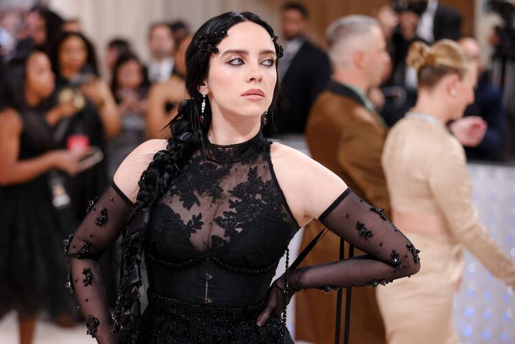 Billie Eilish Hits Back at Critics Who Claim She's 'Changed' Since Fame: 'True Idiots' Billie Eilish Hits Back at Critics Who Claim She's 'Changed' Since Fame: 'True Idiots'