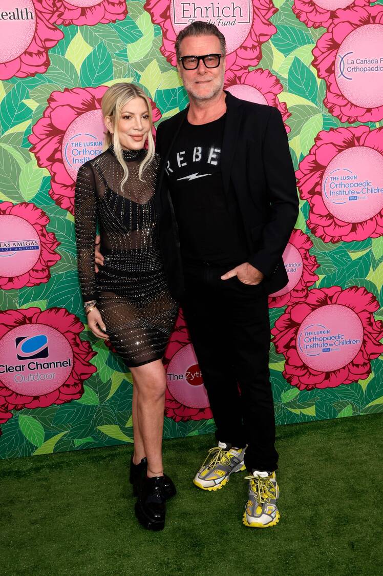 Tori Spelling Is 'Staying With a Friend' Amid Dean McDermott Split: 'She Moved Out'