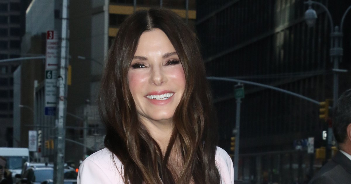 Sandra Bullock opens up about being a mother to her 2 Black children - ABC  News