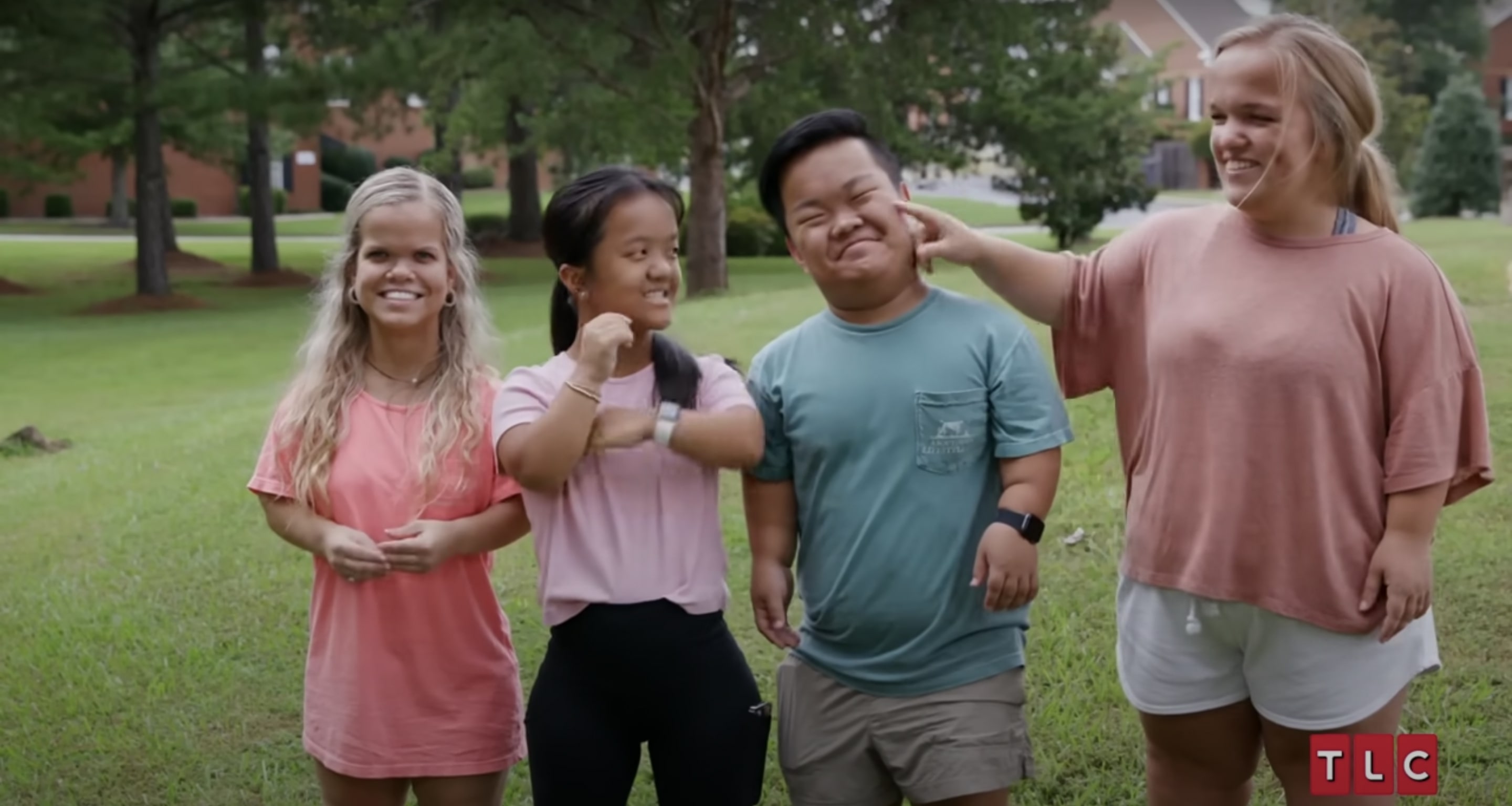 When Does '7 Little Johnstons' Come Back? New Season 2023 | In