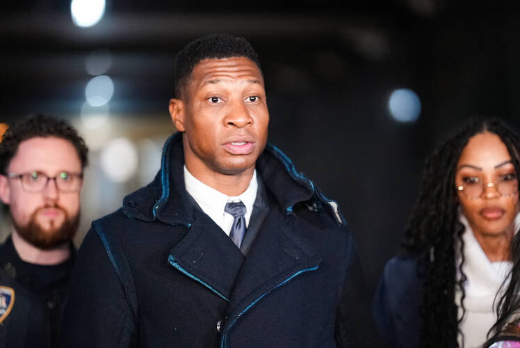 Jonathan Majors Assault and Harassment Trial Updates