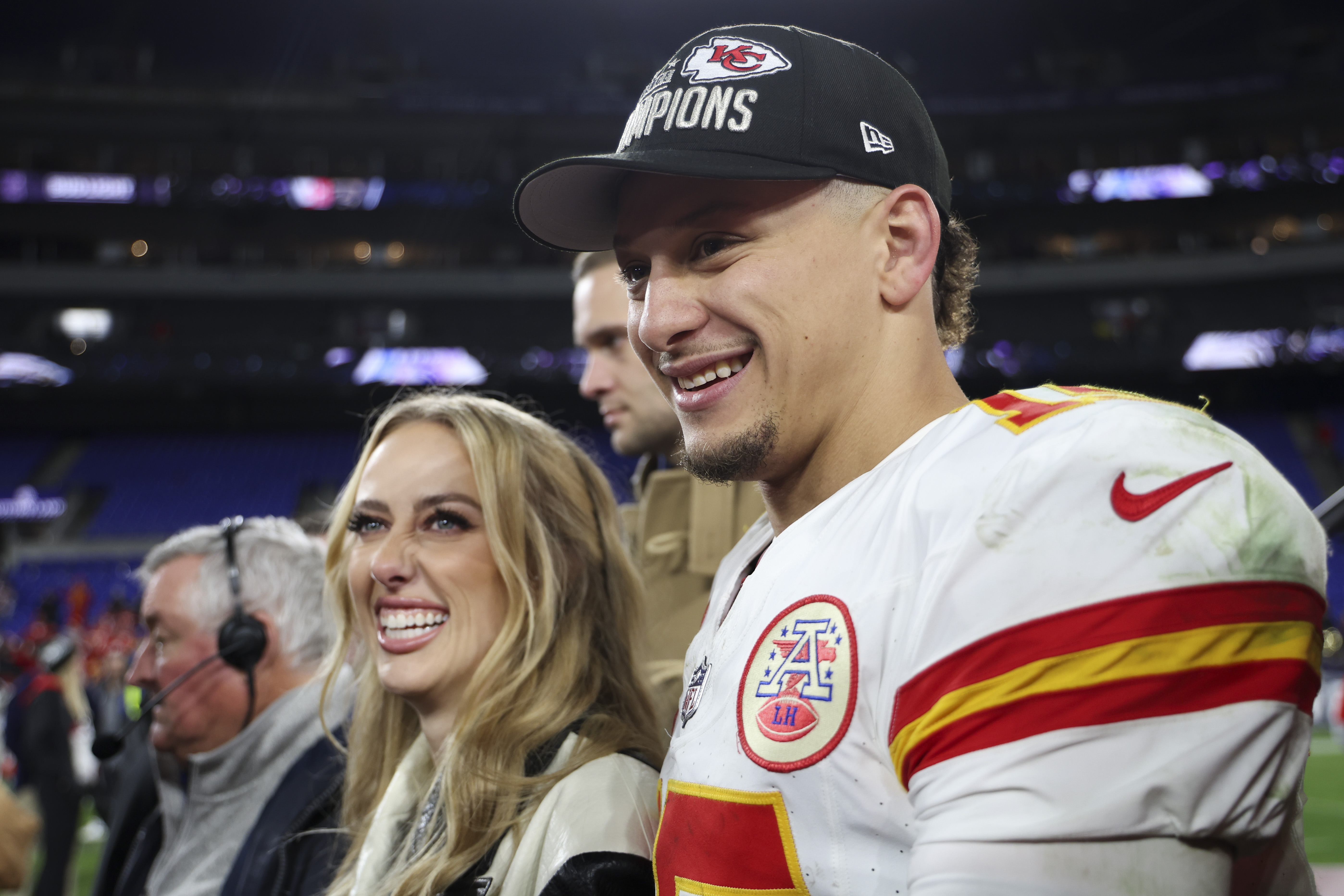 Fort Wayne native Tranquill, Chiefs shut down Ravens to clinch AFC