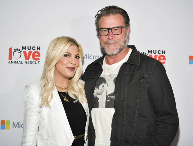 Dean McDermott Slams Troll Who Criticized Tori Spelling for Supporting Lily Calo Relationship