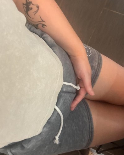 Gypsy Rose Blanchard Shares First Baby Bump Pregnancy Photo 3