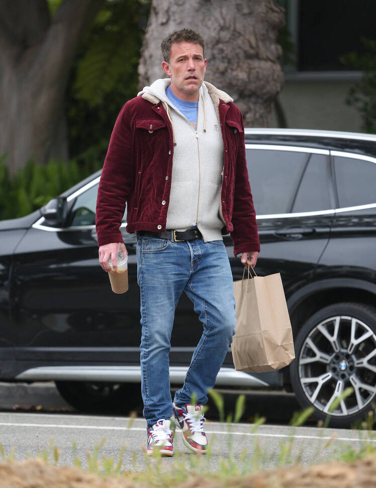 Ben Affleck's Divorce Makes Him 'Miserable to Be Around'
