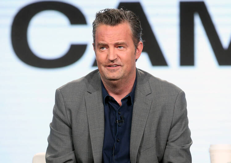 Doctor Charged in Matthew Perry’s Death Accepts Plea Deal
