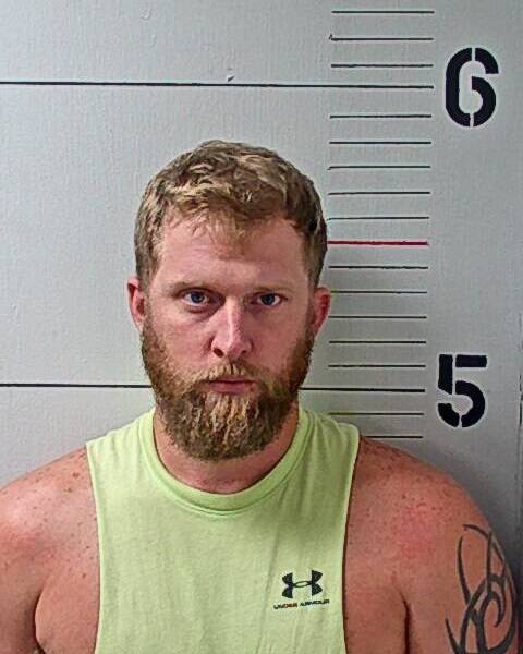 Todd Chrisley’s Son Kyle Accused of Attempting to Stab Mechanic, Cutting Man’s Arm