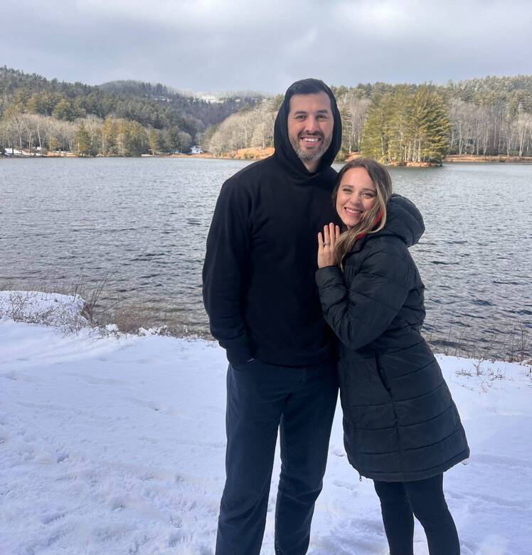 Jinger Duggar Shares Sweet Video Telling Husband Jeremy Shes Pregnant 0