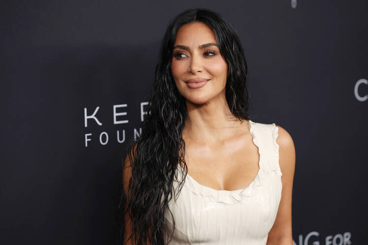 Kim Kardashian Thinks She 'Should be the Boss' of the Family (EXCL)