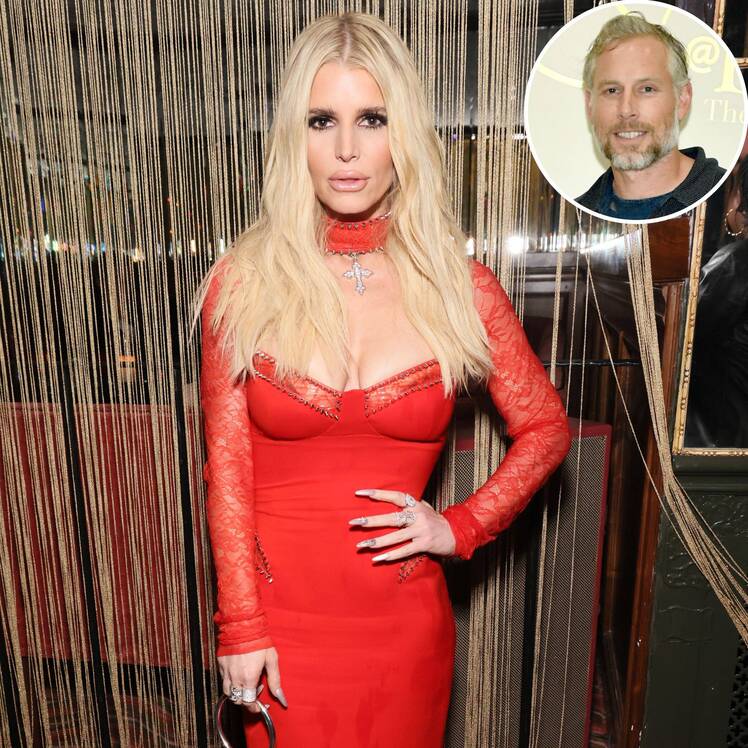 Jessica Simpson’s Friend Contacted Divorce Lawyers Amid Split Rumors