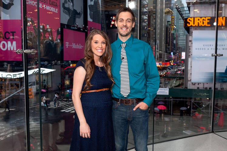 Jill Duggar Reunites With Dad for Christmas Amid Estrangement