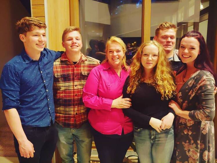 Sister Wives Janelle and Maddie Reflect on Garrison's Death