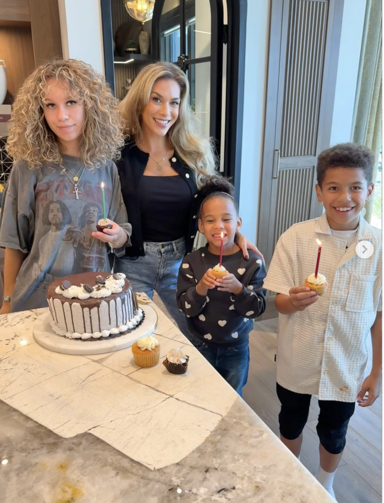 Instagram/allisonholker